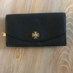 Tory Burch envelope wallet black